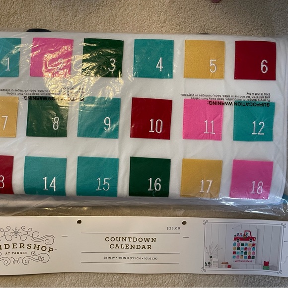 Wonder shop fabric countdown calendar - Picture 3 of 5